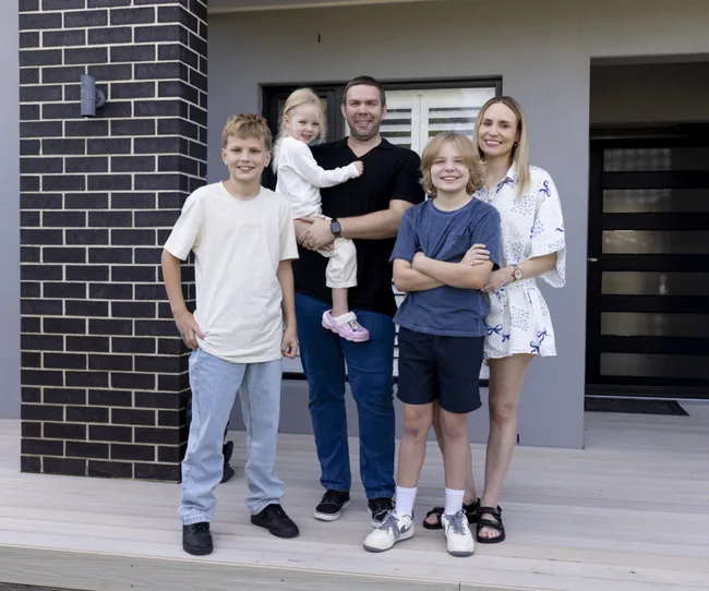 parental guidance contestants families 2025