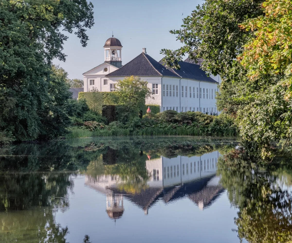 Picture of Grasten Palace.