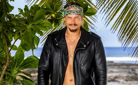 David ‘Golden God’ Genat is the new host of Australian Survivor!