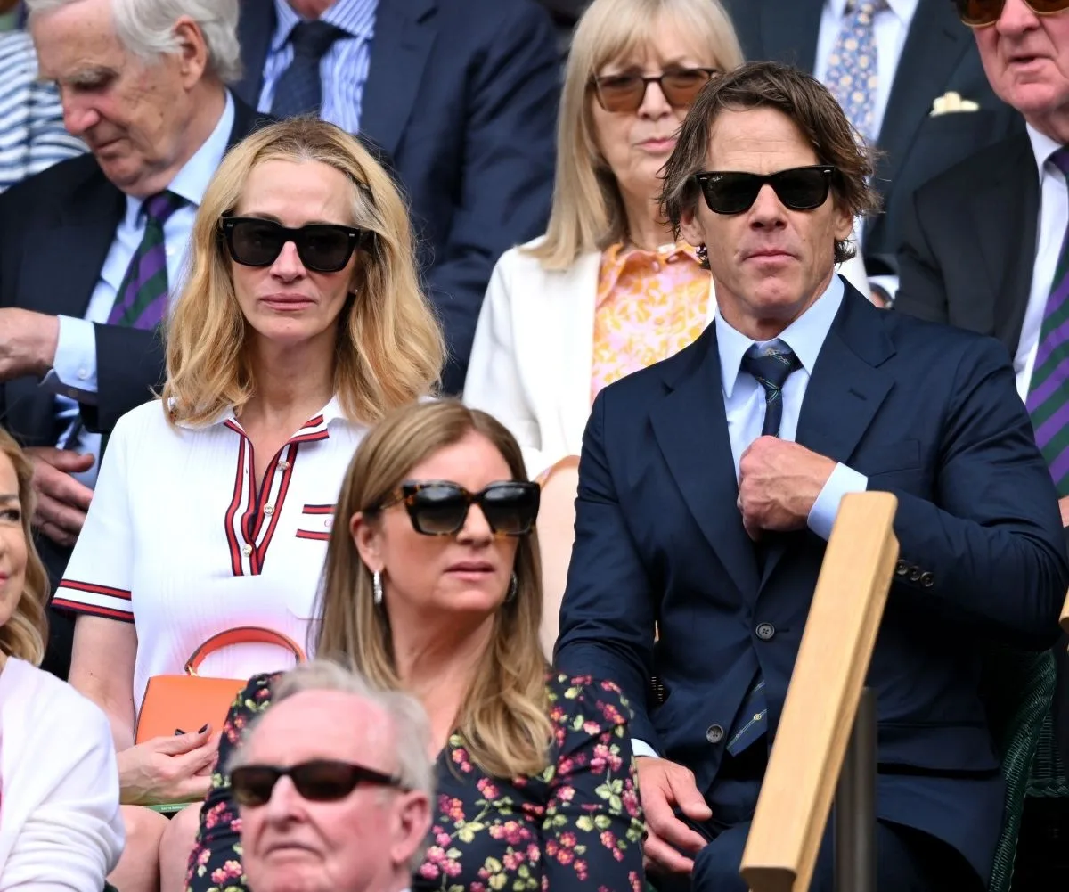 Julia Roberts and Danny Moder.