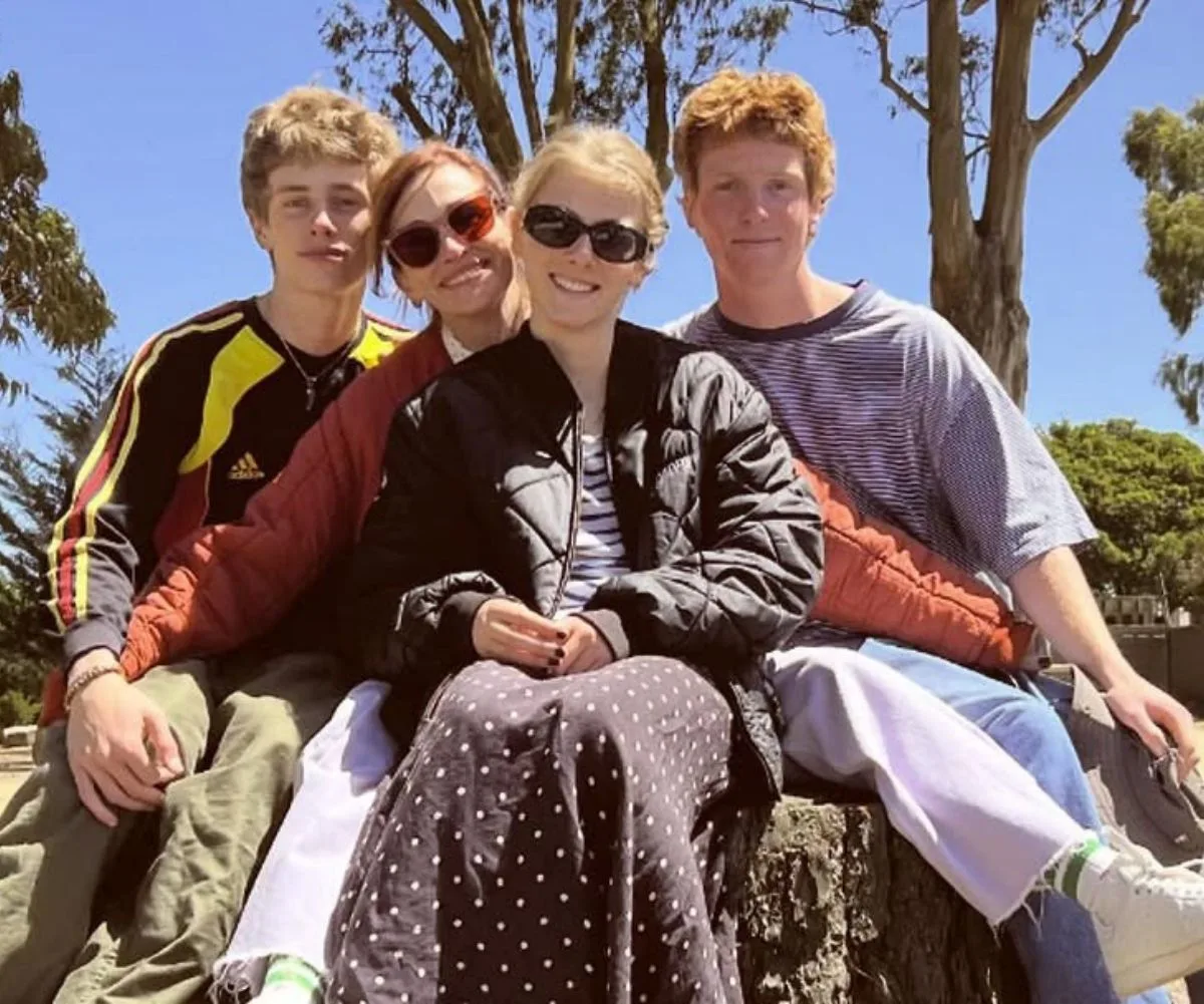 Julia Roberts with her kids.