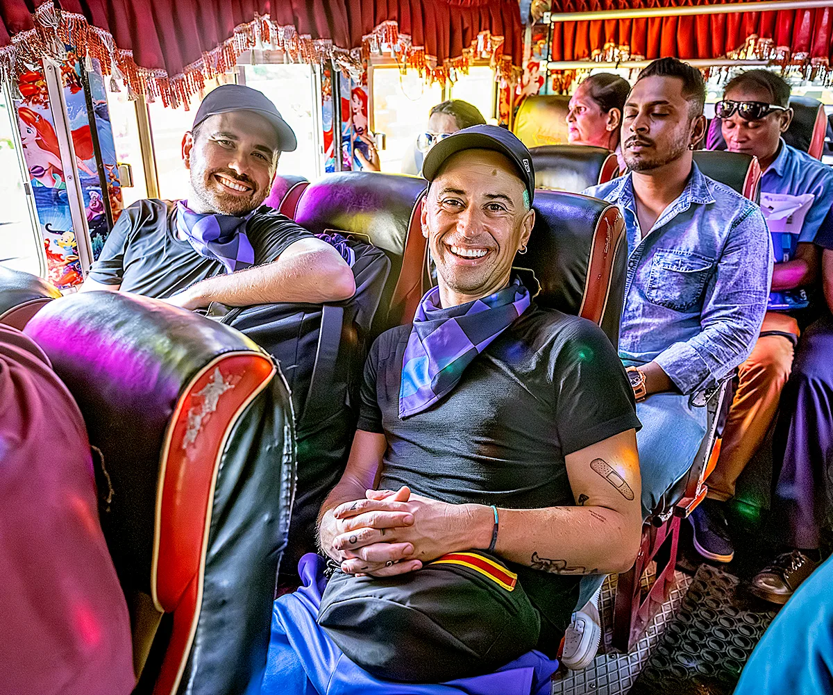 Luke and 'Sassy' Scott travelling and smiling on The Amazing Race: Celebrity Edition 2025.