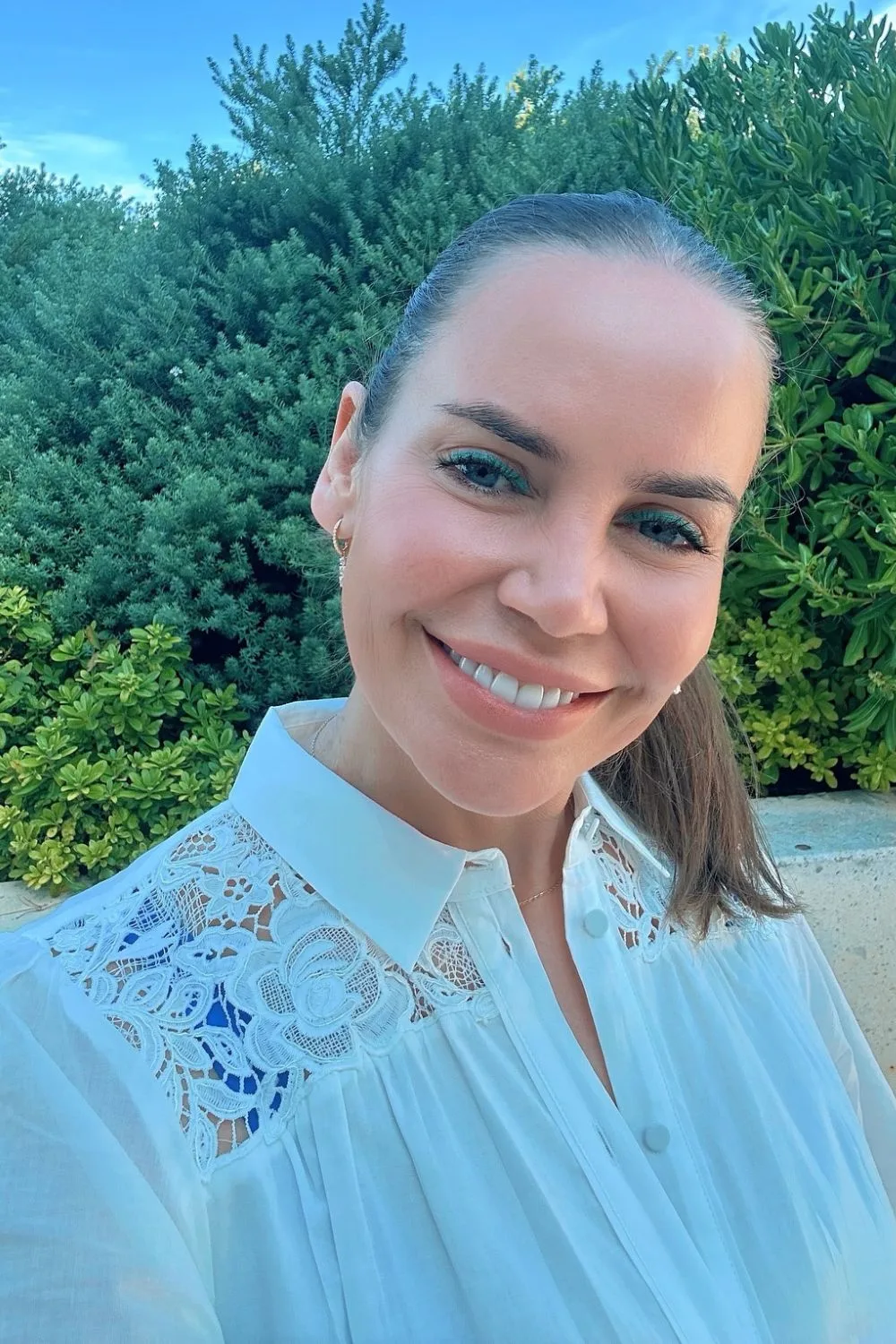 Jelena Dokic smiles at the camera