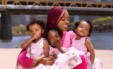 Dee Michelle and her triplets. (Image: @deeandtplusthree)