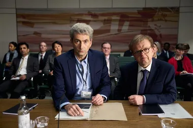 David Tennant’s gripping new whodunnit takes place during the UK’s biggest media scandal