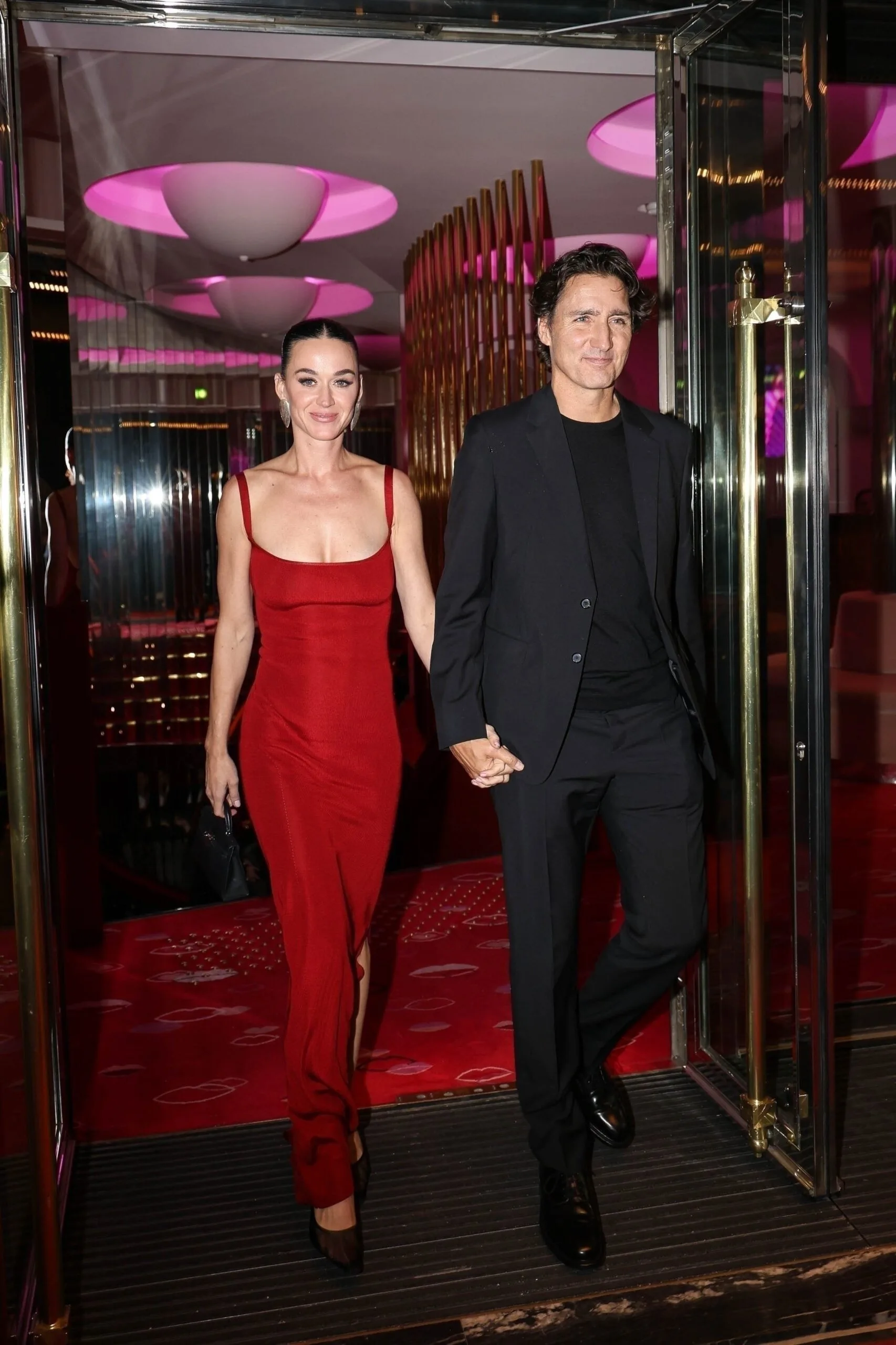  Katy Perry and Canadian Prime Minister Justin Trudeau were seen arriving in style at the Crazy Horse Paris for the singer's birthday celebration. The duo turned heads as they entered the iconic venue, joining friends and guests for a glamorous night of festivities.