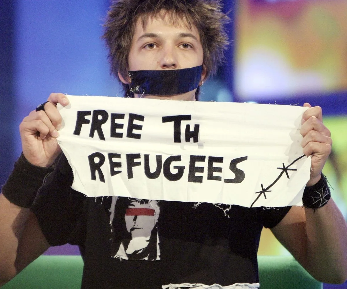 Merlin used his eviction to protest the mandatory detention of asylum seekers in Australia.