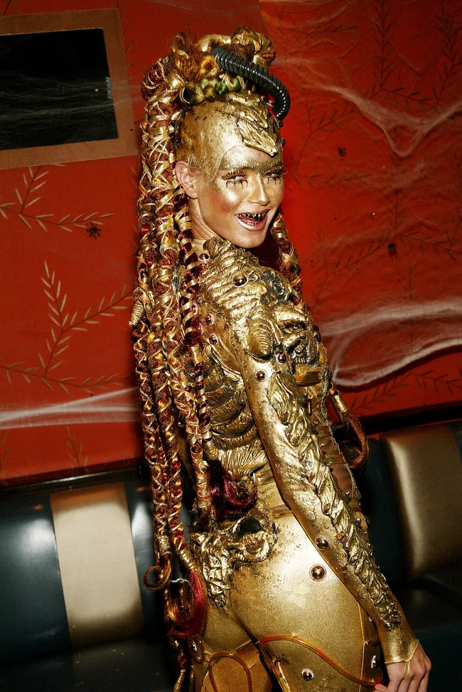 Model Heidi Klum attends Heidi Klum's Haunted Halloween Bash at LQ sponsored by CMA North America on October 31, 2003 in New York City.