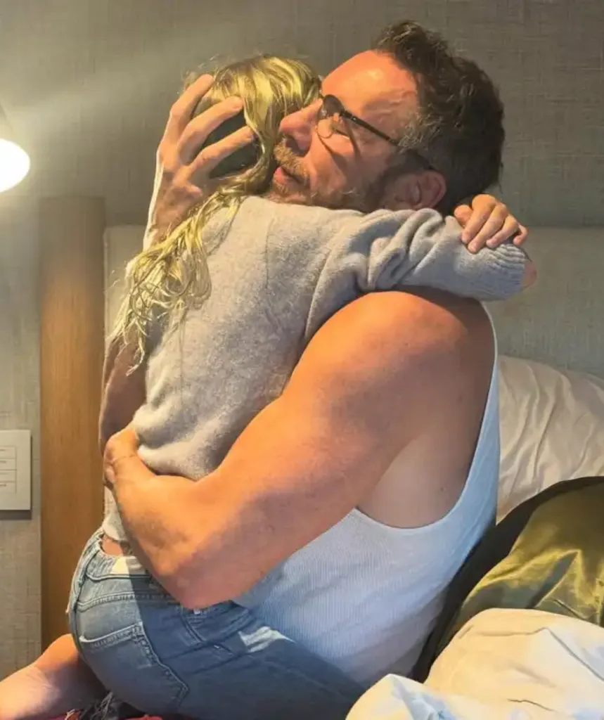 Kristen Bell and Dax Sheppard