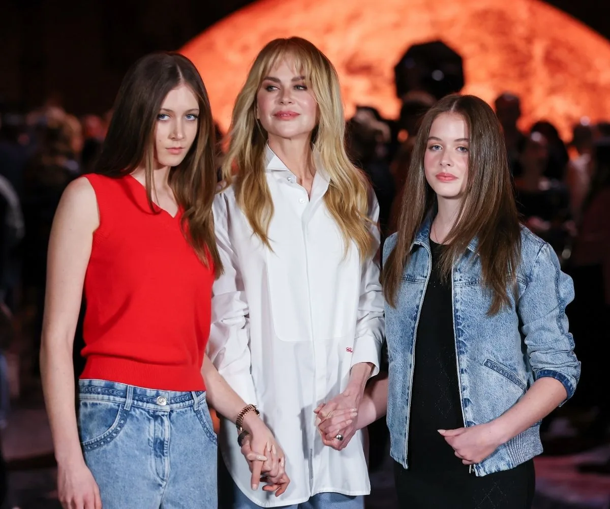 Nicole Kidman with daughters Sunday Rose and Faith.