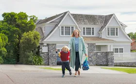 Sarah Snook stars in All Her Fault.