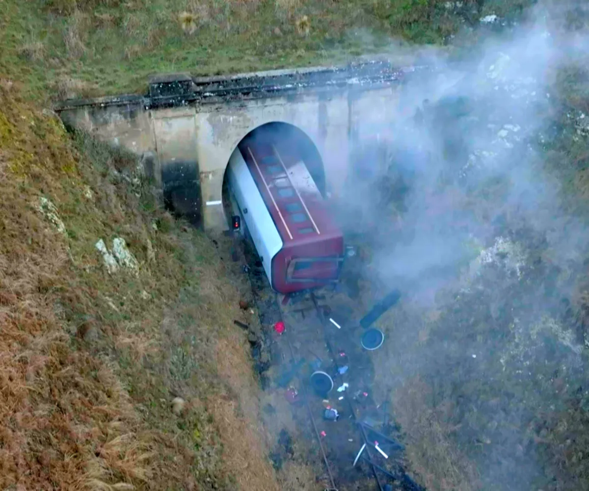 A train derails in the season final of Home and Away.
