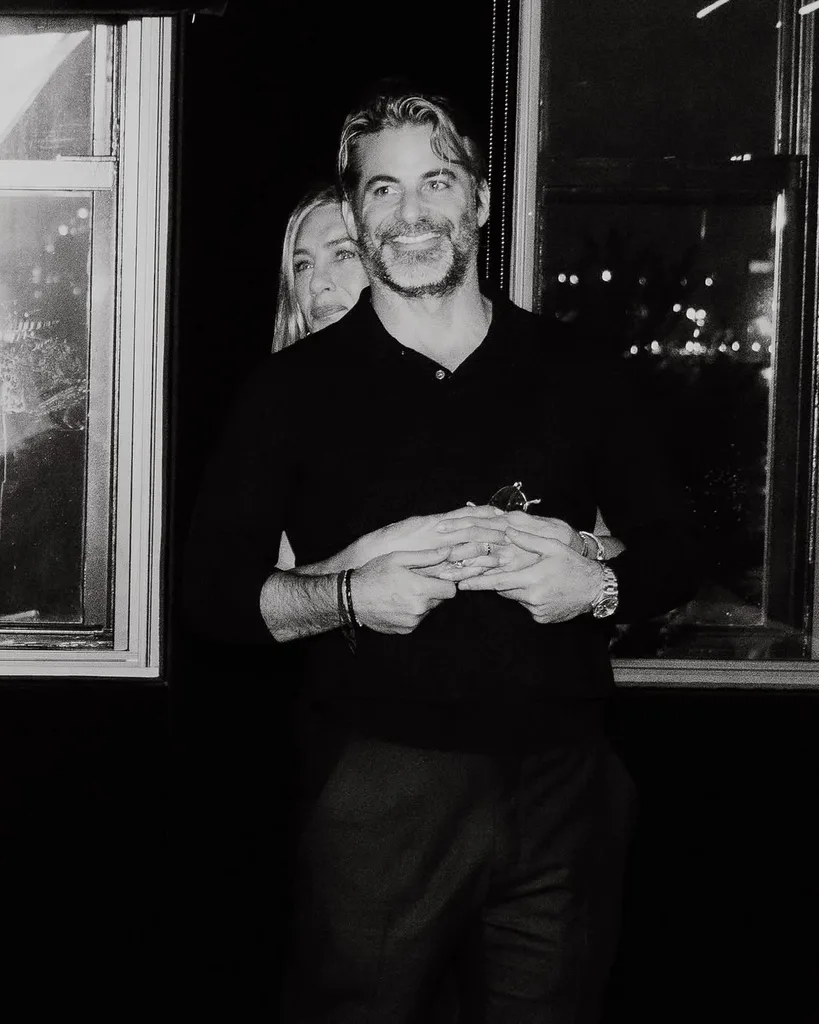 Jennifer Aniston and Jim Curtis