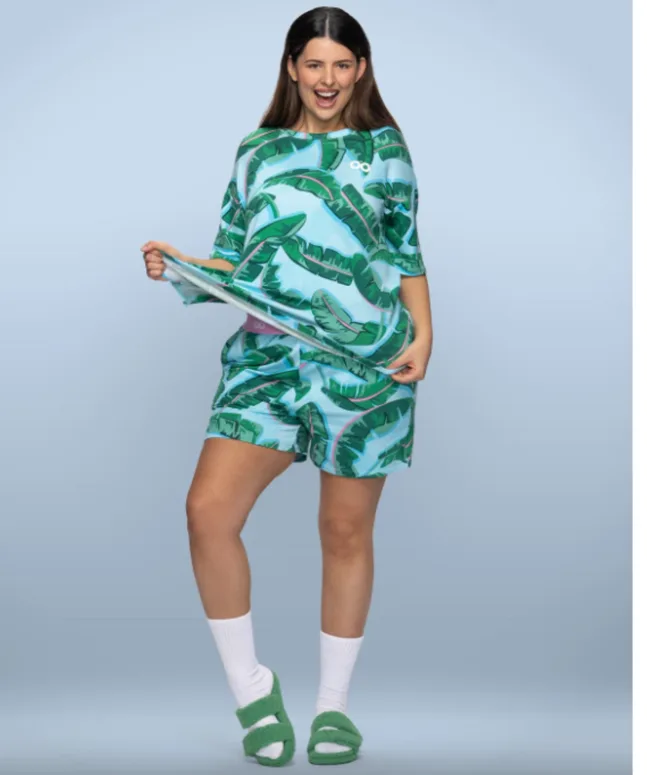 Jungle cooling short