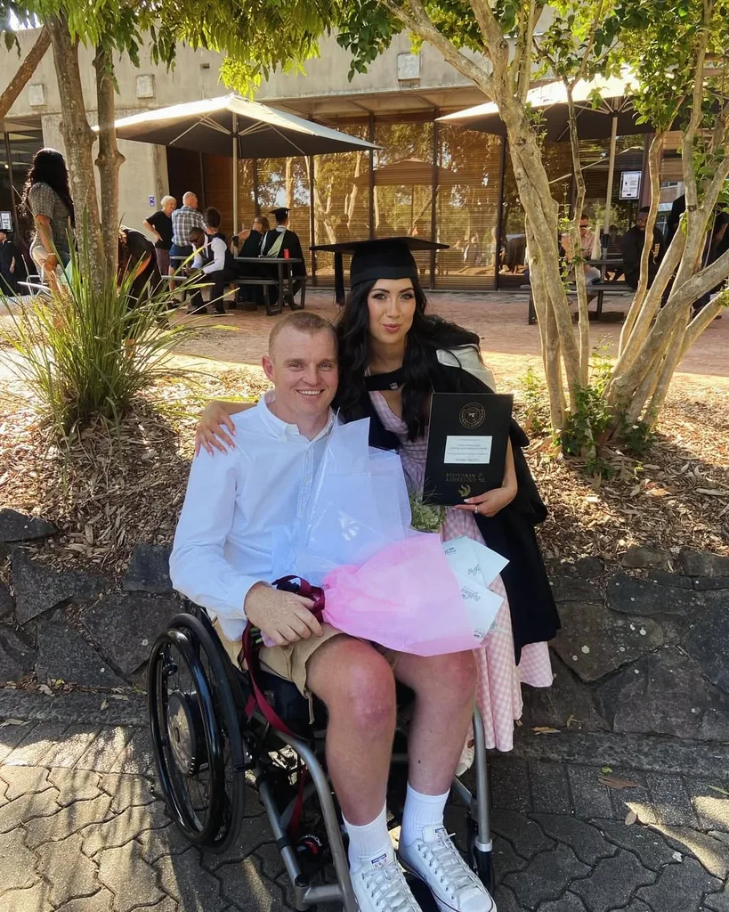 Alex Mckinnon and teigan power