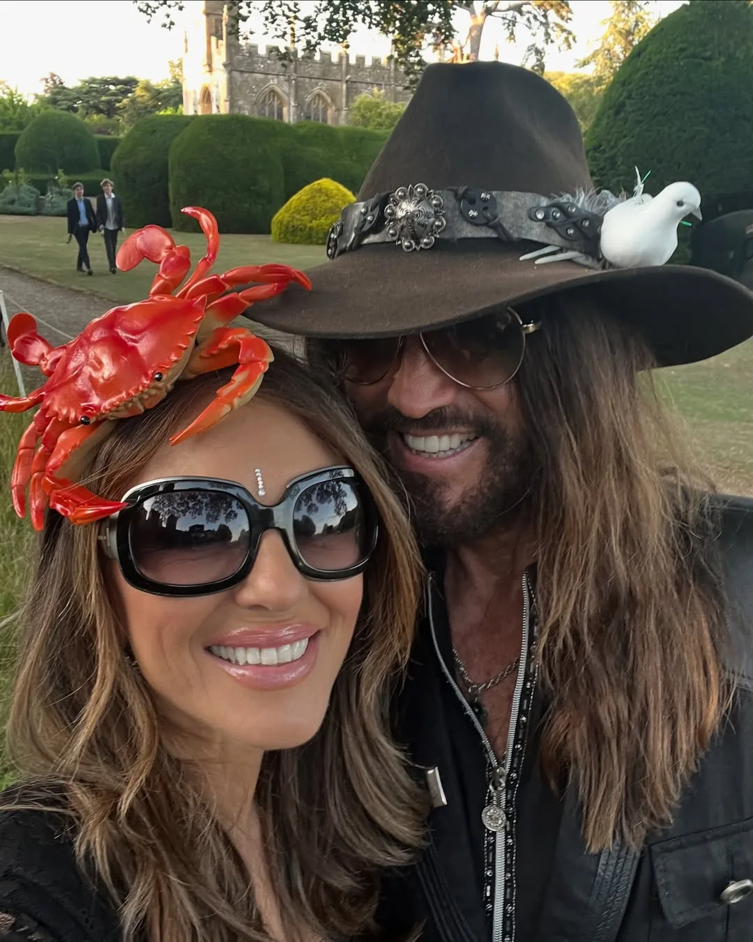 Elizabeth Hurley and Billy Ray Cyrus