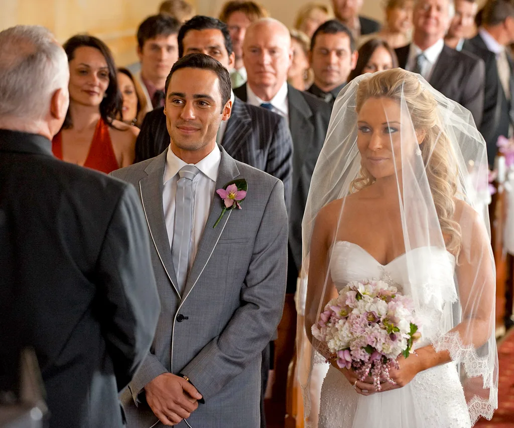 Bianca and Vittorio marry in a 2010 Home and Away wedding.