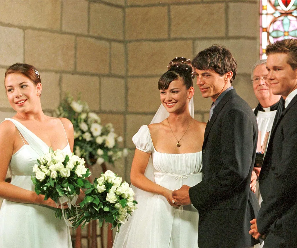 Chloe and James Home and Away wedding in 1999.