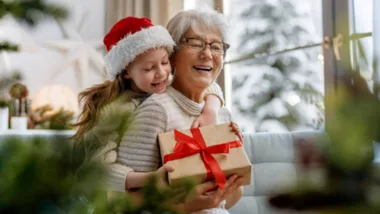 Treat someone special with a gift from the Bradford Exchange this Christmas