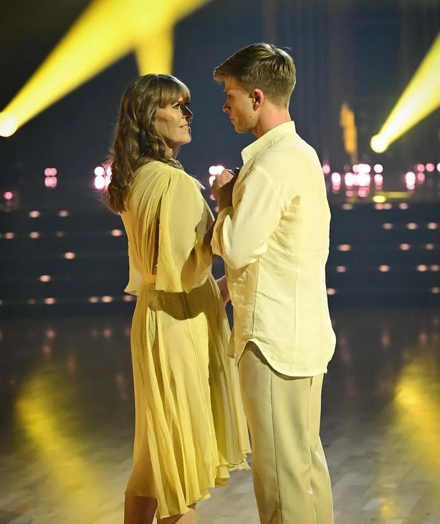 Robert Irwin dances with his mum Terri during a heartfelt performance on Dancing with the Stars.