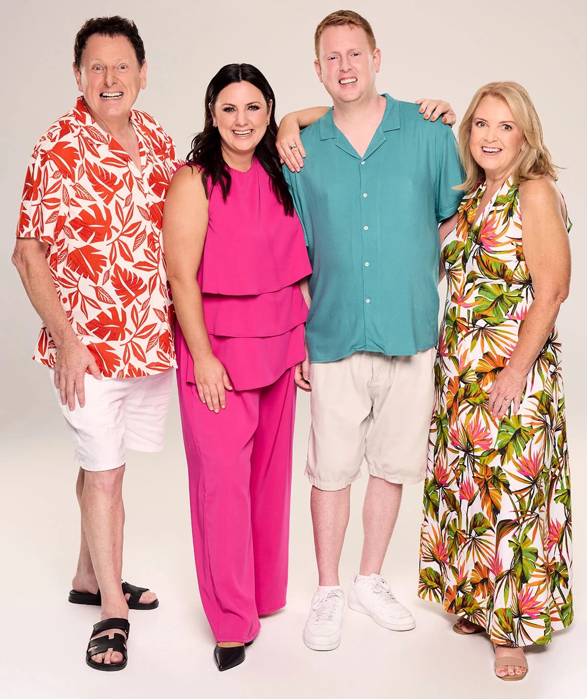 Travel Guides' Fren family