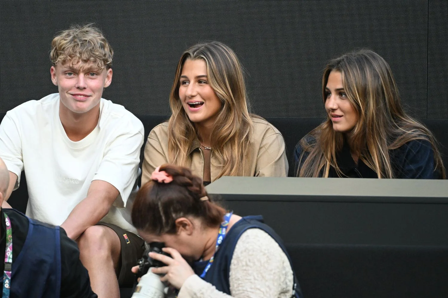 Cruz with the Federer twins