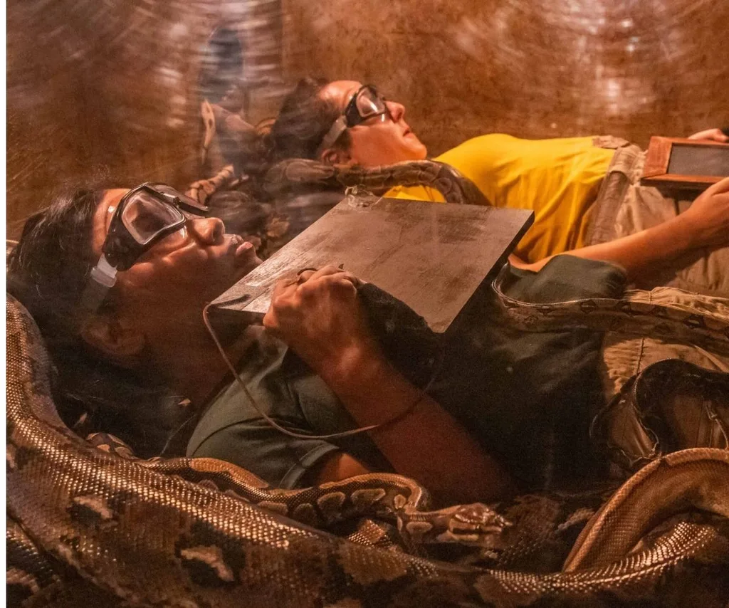 Cyrell Paule and Concetta Caristo face the Viper Room challenge on I'm A Celeb