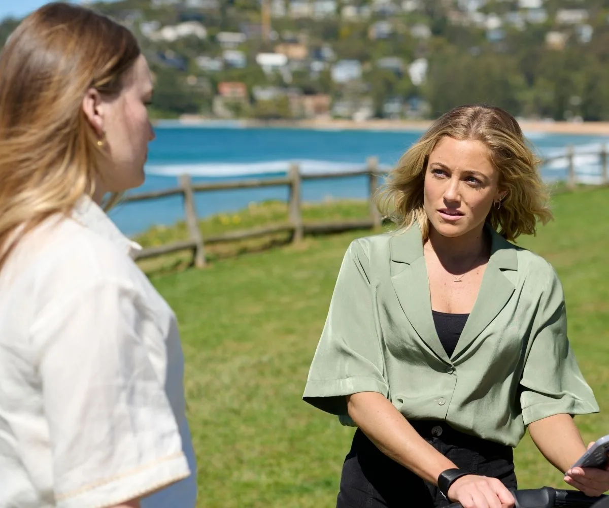 Harper feels the wrath of the town for Tane's arrest in Home and Away