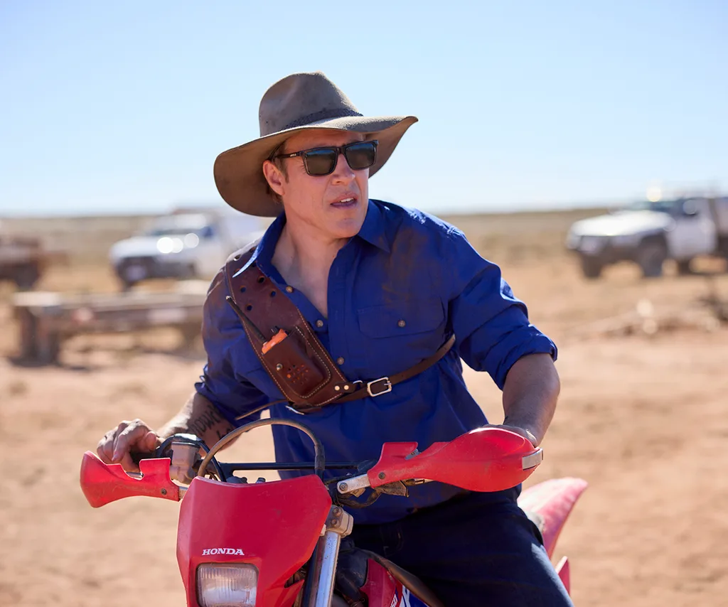 Stephen Peacocke returns to Home and Away as Brax