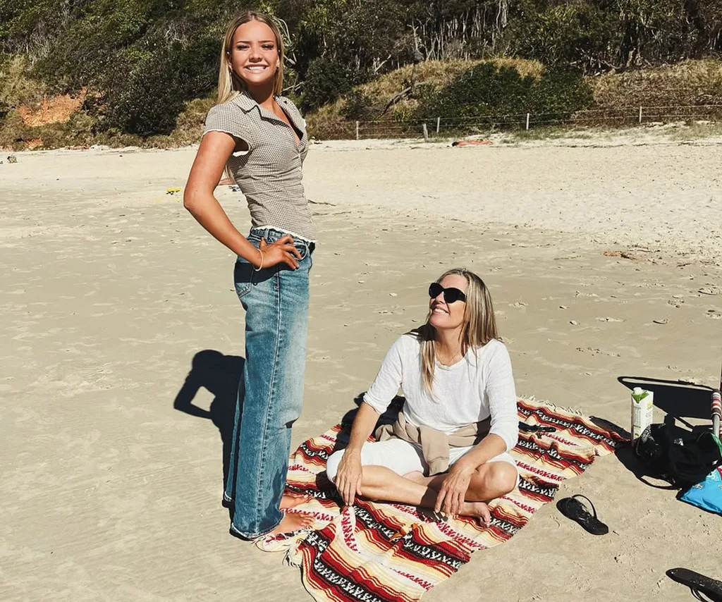 Lily-Grace Grant with her mother Suzie on a beach.
