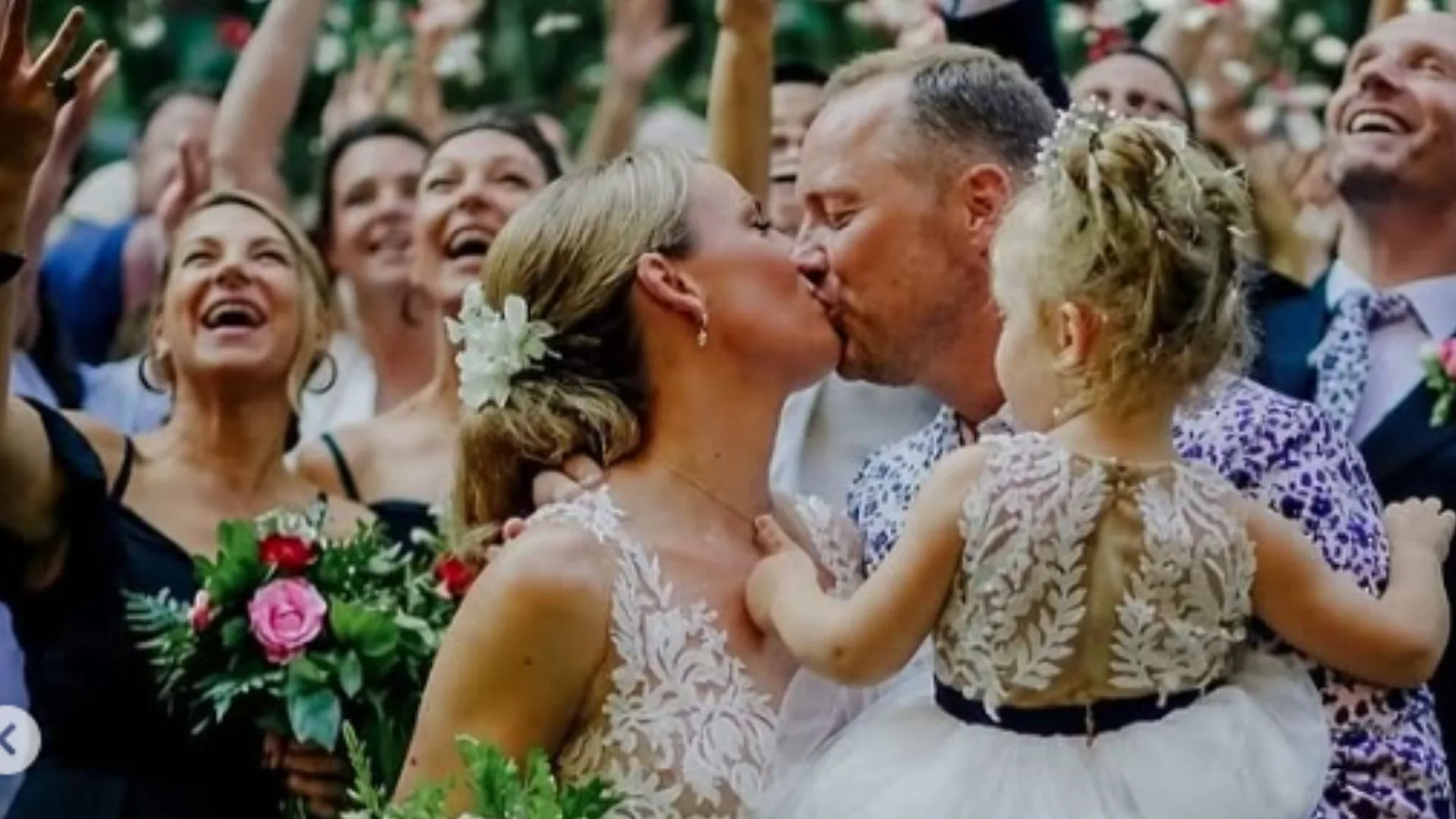 Mel and Gareth married in Bali in 2018 and legally tied the knot in Melbourne two years alter. (Instagram)