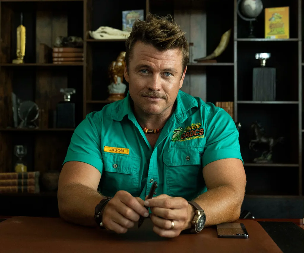 Luke Hemsworth as Jason in season two of Deadloch.