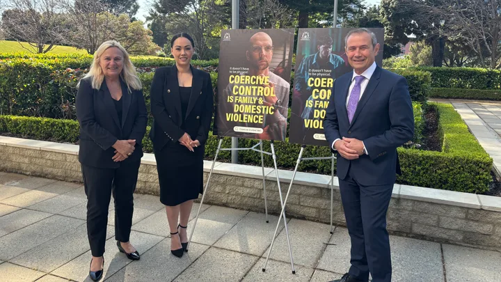 Ex held my mum and kids for ransom