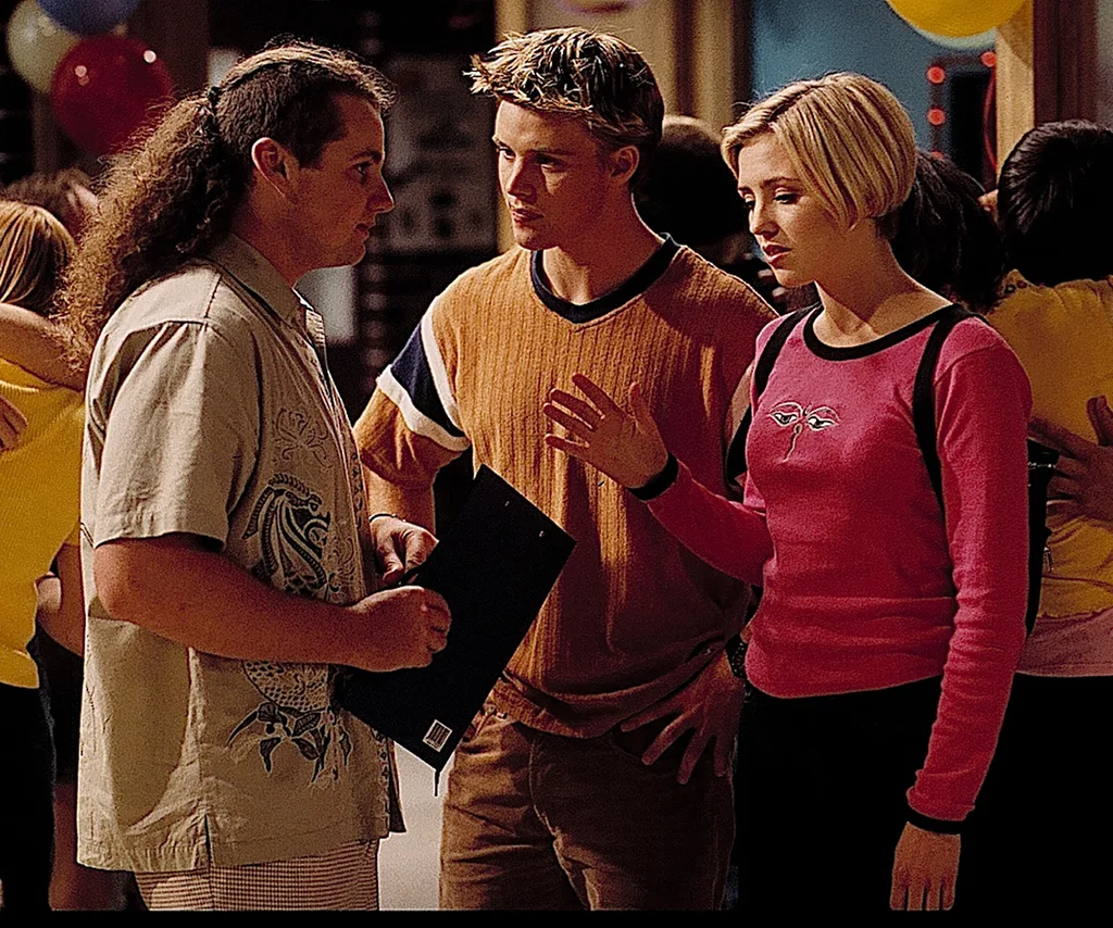 Ryan Moloney, Jesse Spencer and Jacinta Stapleton in Neighbours.