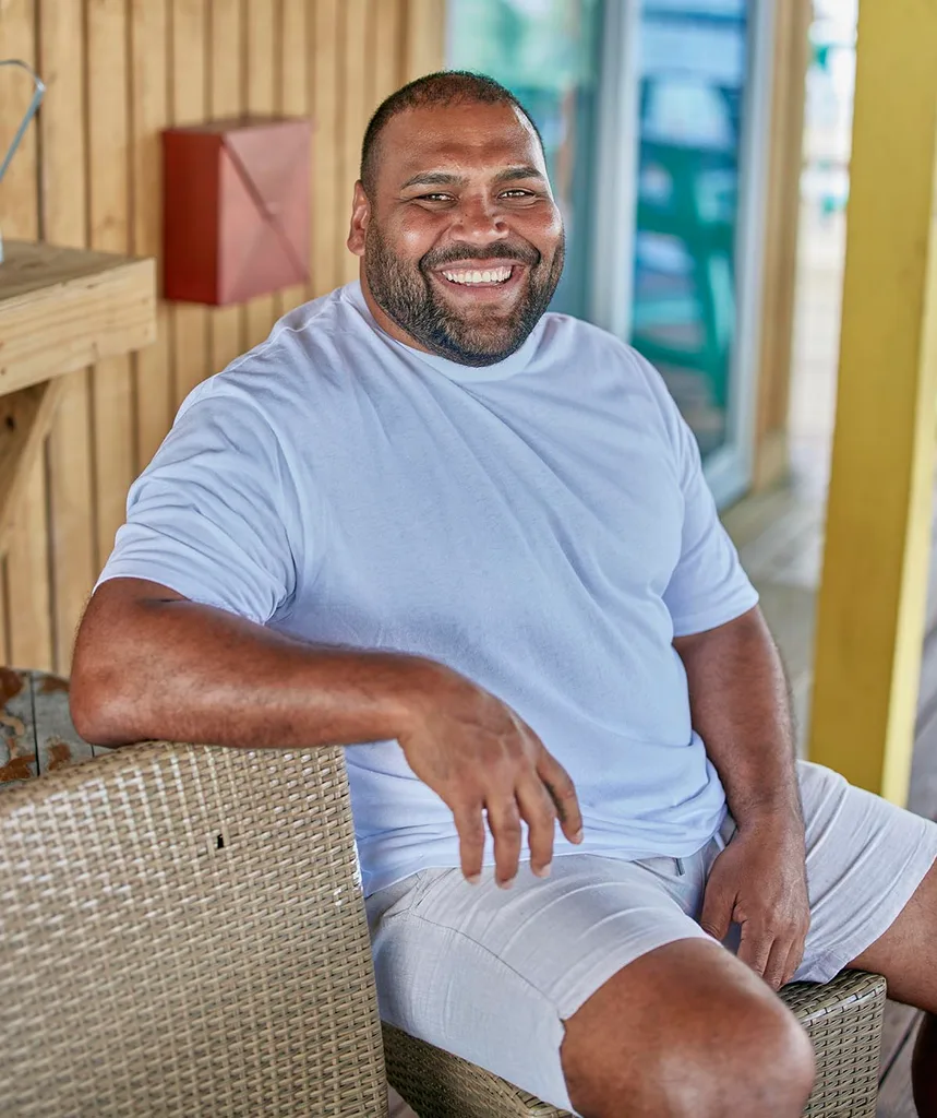 Sam Thaiday on set of Shark!