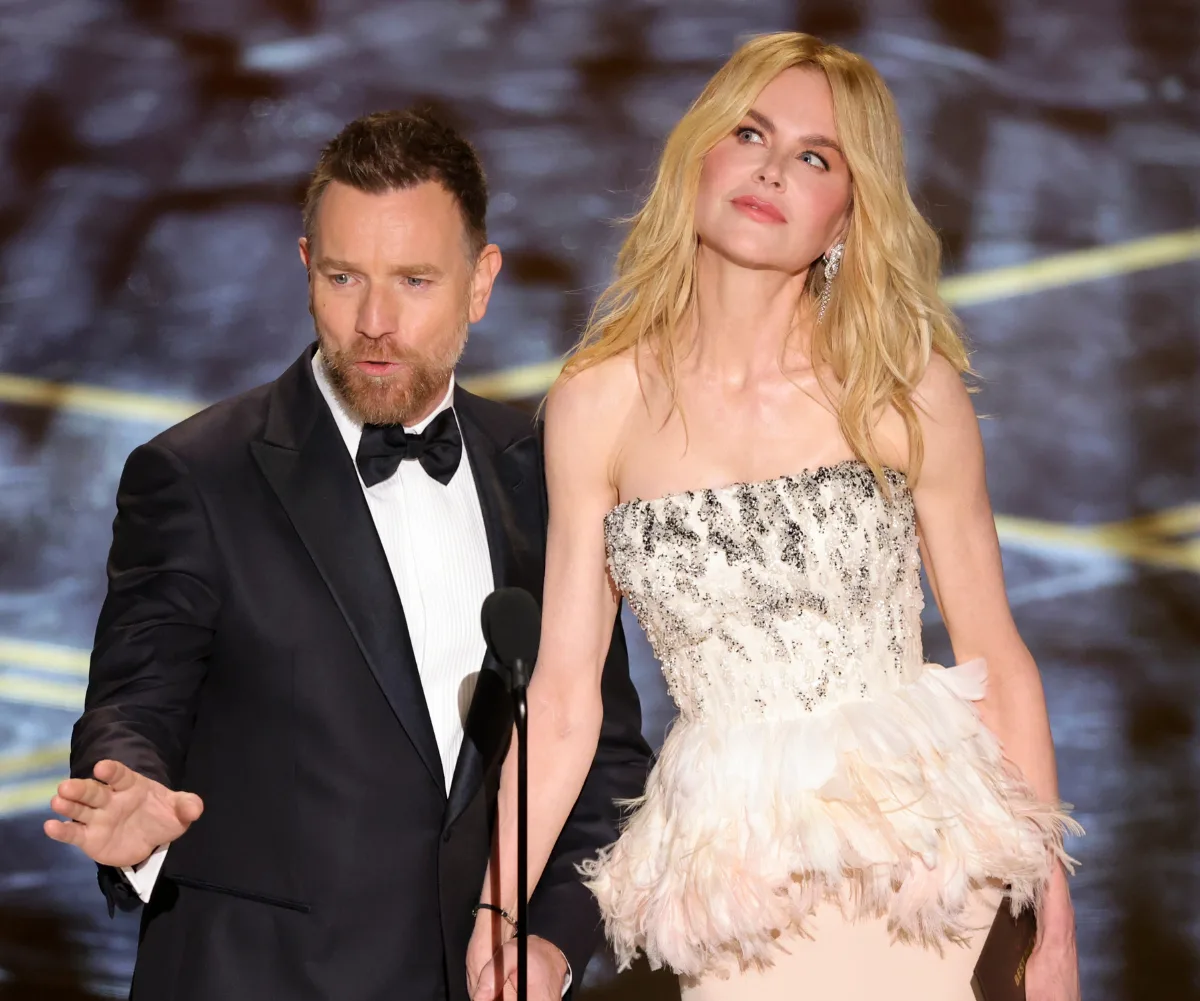 Ewan McGregor and Nicole Kidman hold hands at Oscars