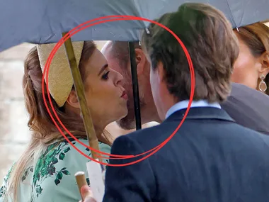 Prince William kisses Princess Beatrice