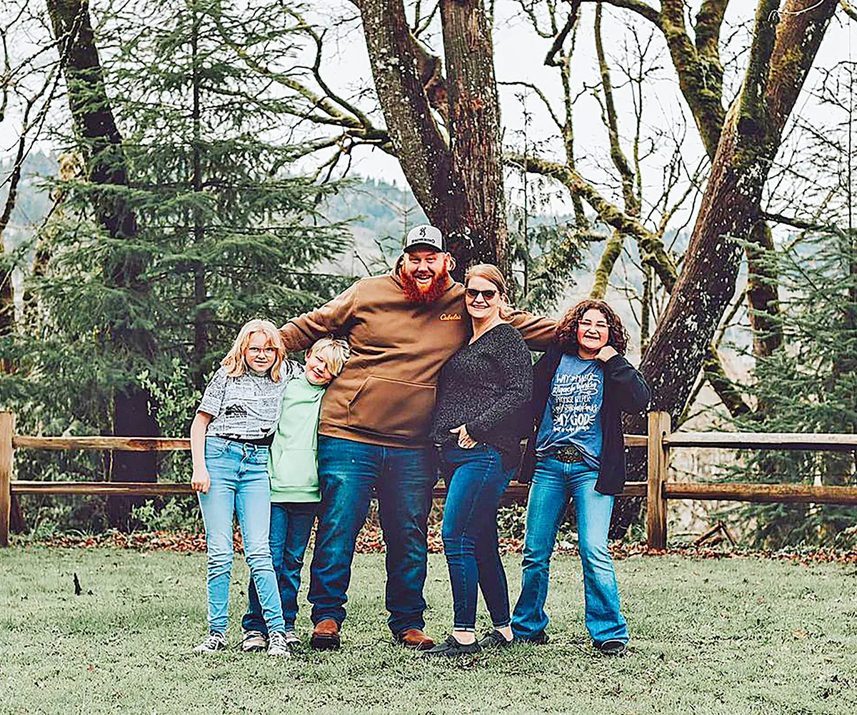L-R, Rhilynn, Trask, Derek, Elise and Gracie. (Image: Supplied)