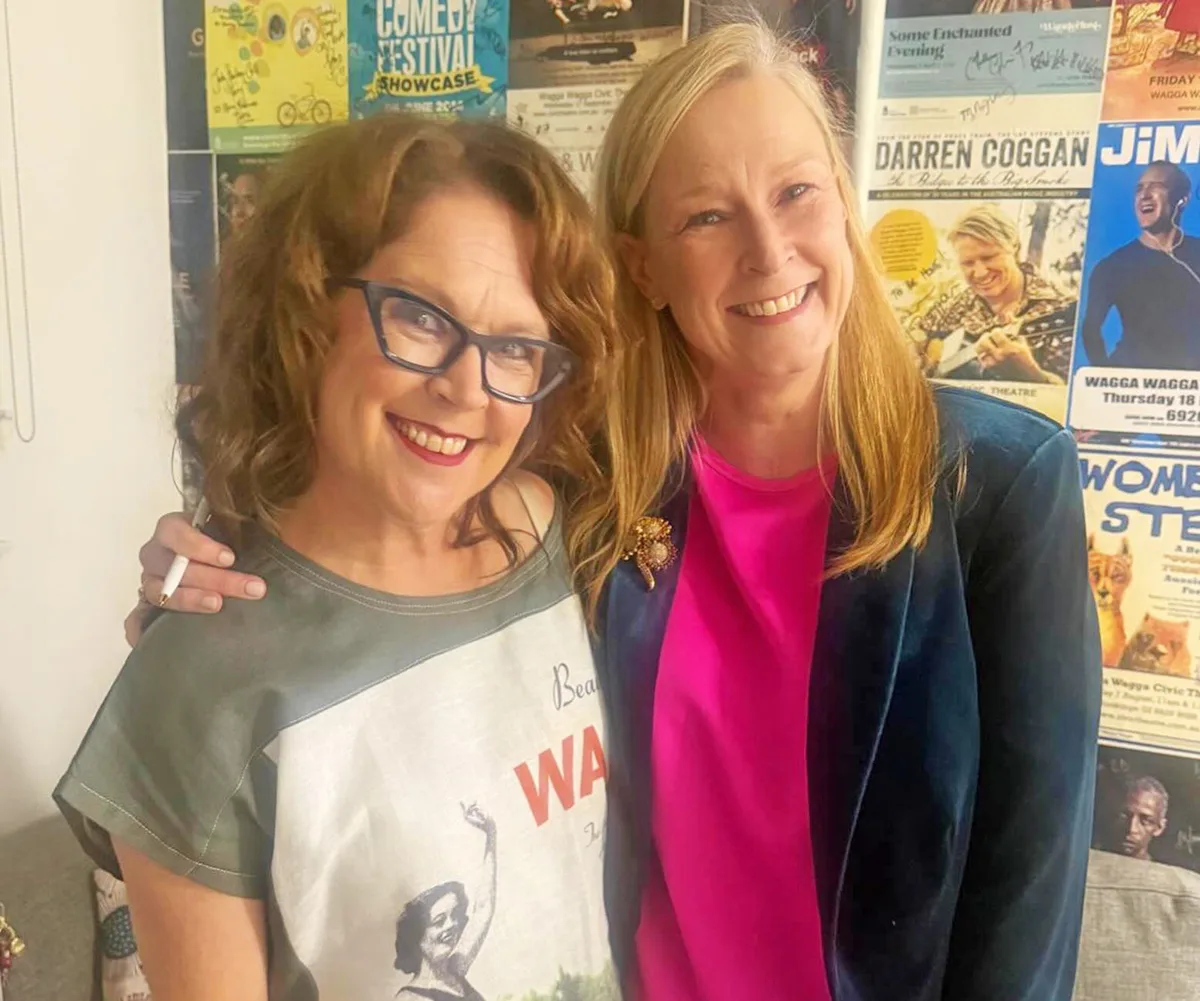 Leigh Sales has her arm around Annabel and both are smiling
