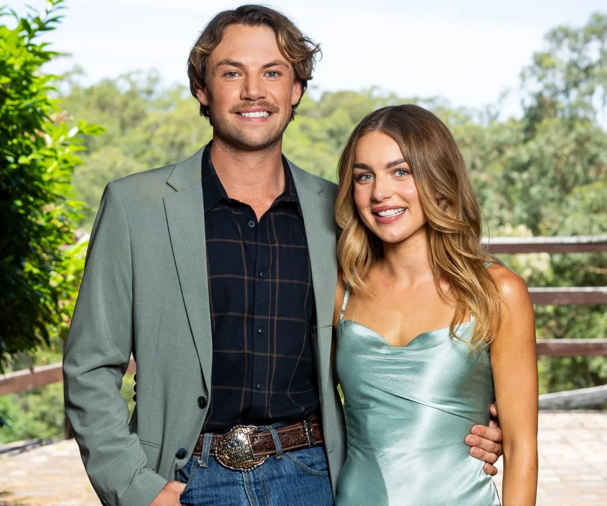 Farmer Wants A Wife Dylan and Ally