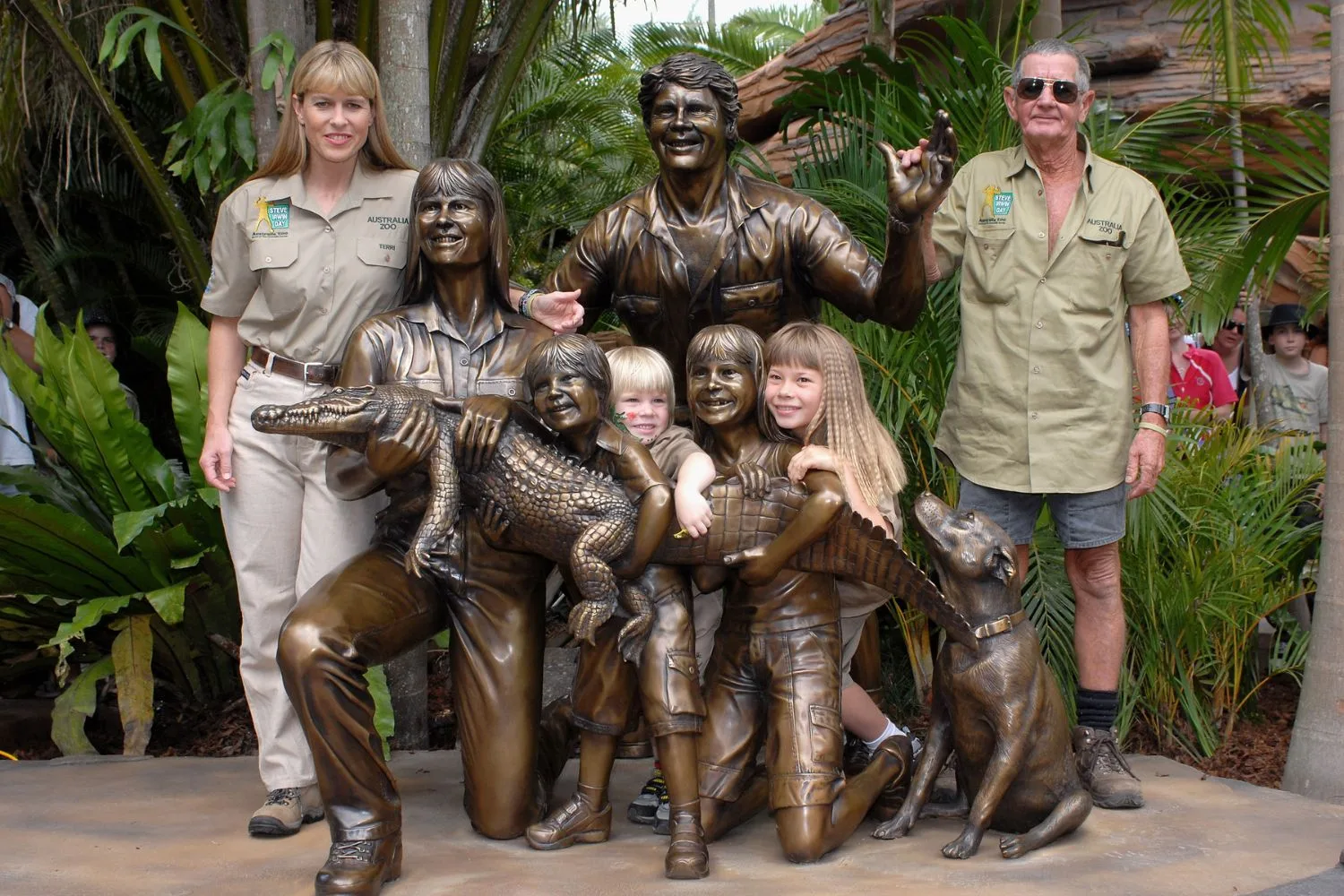 Bob Irwin is pictured with Bindi, Robert and Terri in 2007.