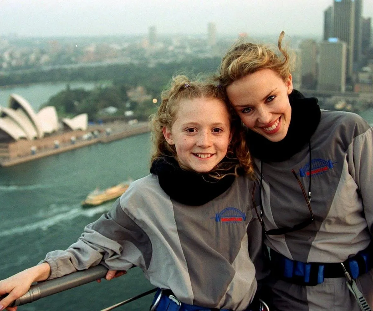 Nikki Webster and Kylie Minogue on Sydney Harbour Bridge