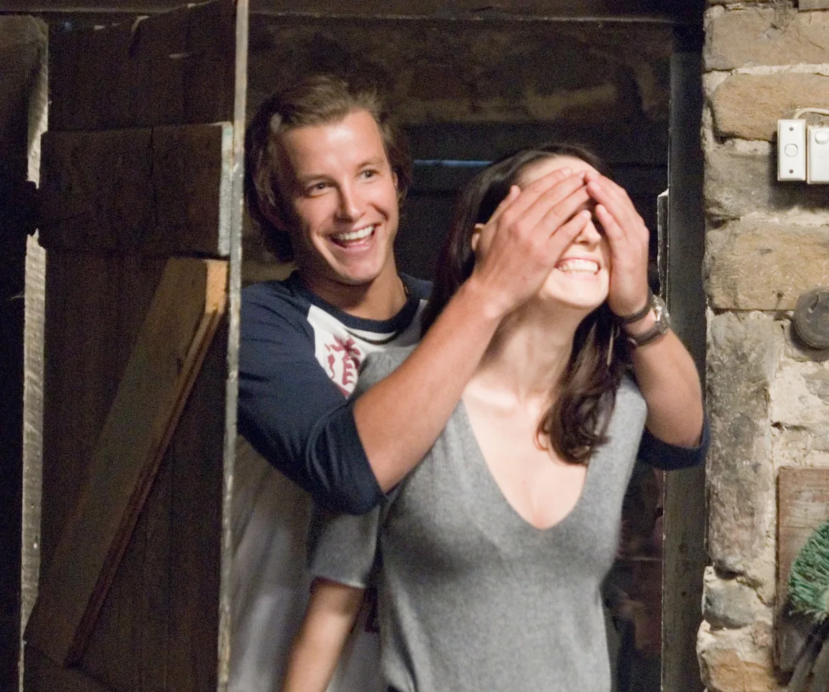 Luke Jacobz as Patrick Brewer. 