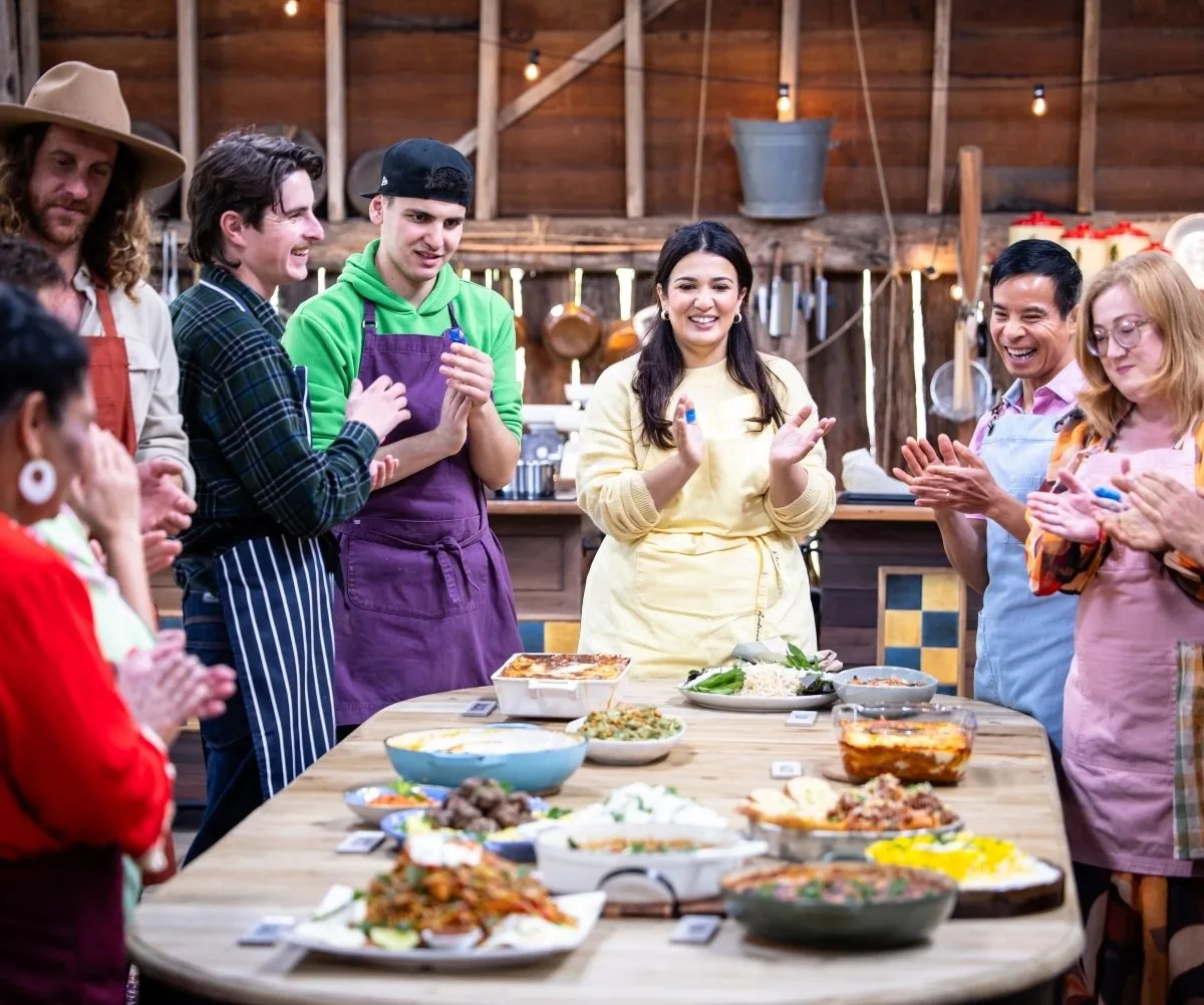 The cast of Recipe of the Year clap