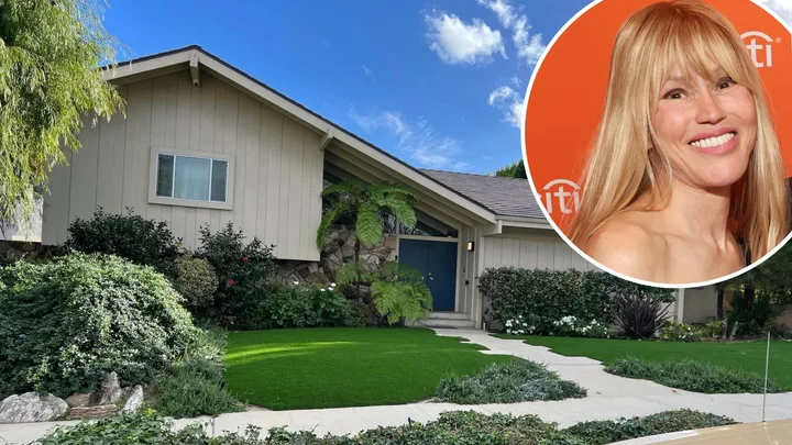 Meet The Brady Bunch superfan who restored the iconic home… and see who’s taking out the bins!