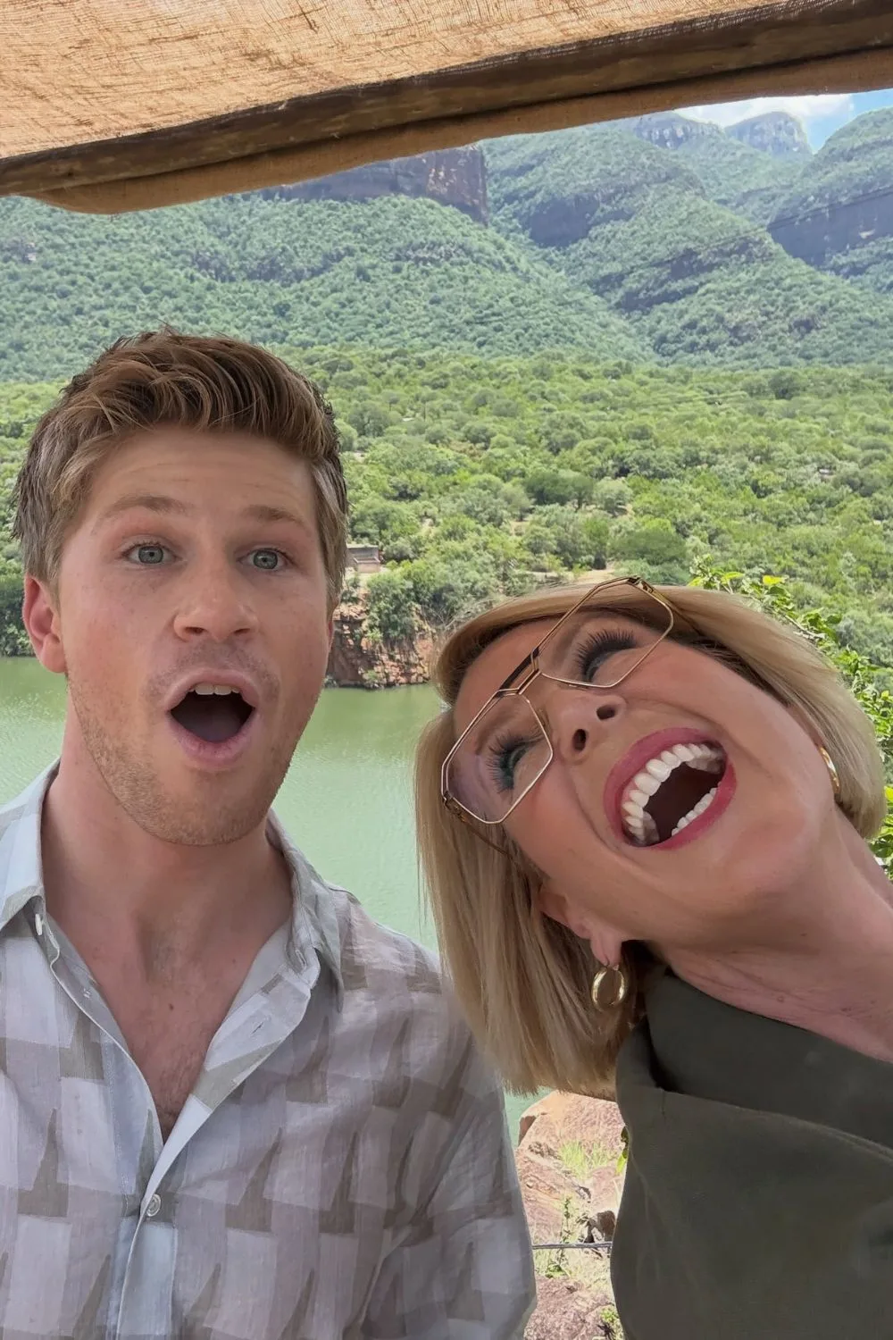 Julia Morris and Robert Irwin