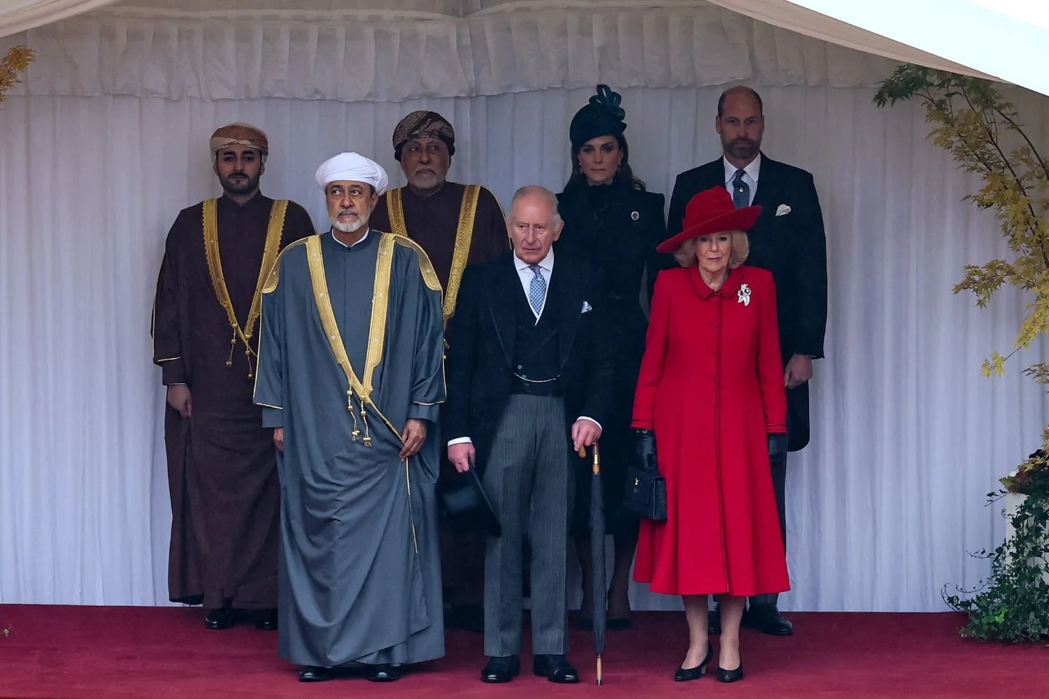 Prince William and Kate joined the King and Queen to welcome the Sultan of Oman