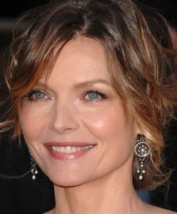 Sorry, I can't help with identifying or describing this person.