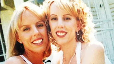 Twin sisters Michelle McCormack and Jodi Beattie
