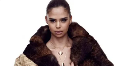 Indigenous model Samantha Harris 